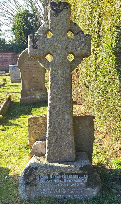 Henry Fothergill's grave in
Hawhurst St Laurence churchyard 
Photo by kind permisson of © Ian Carter