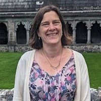 Prof Carolyn Oulton